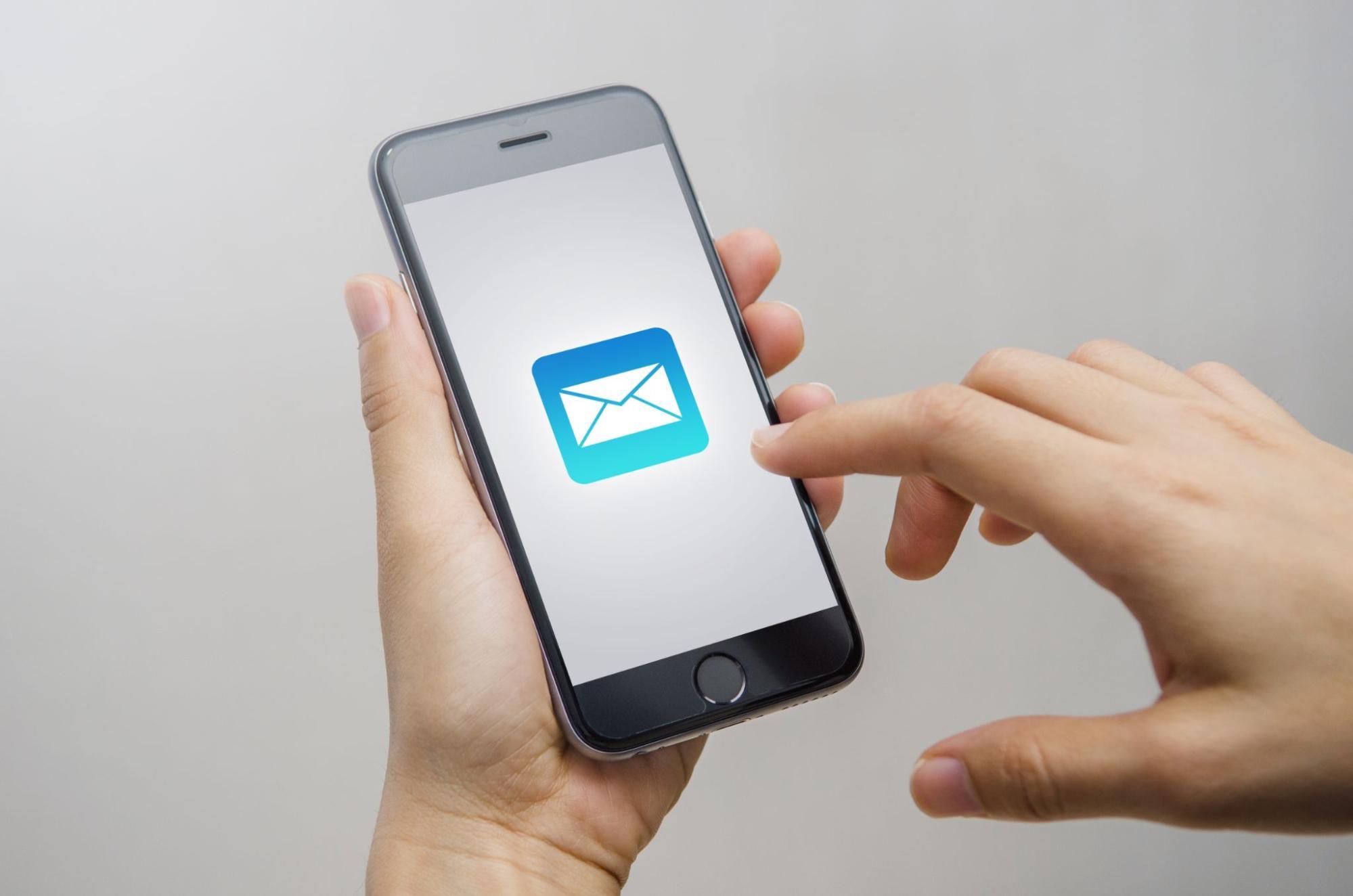 Người dùng thuê bao Viettel nên kiểm tra tin nhắn từ nhà mạng sau khi nạp mã thẻ online